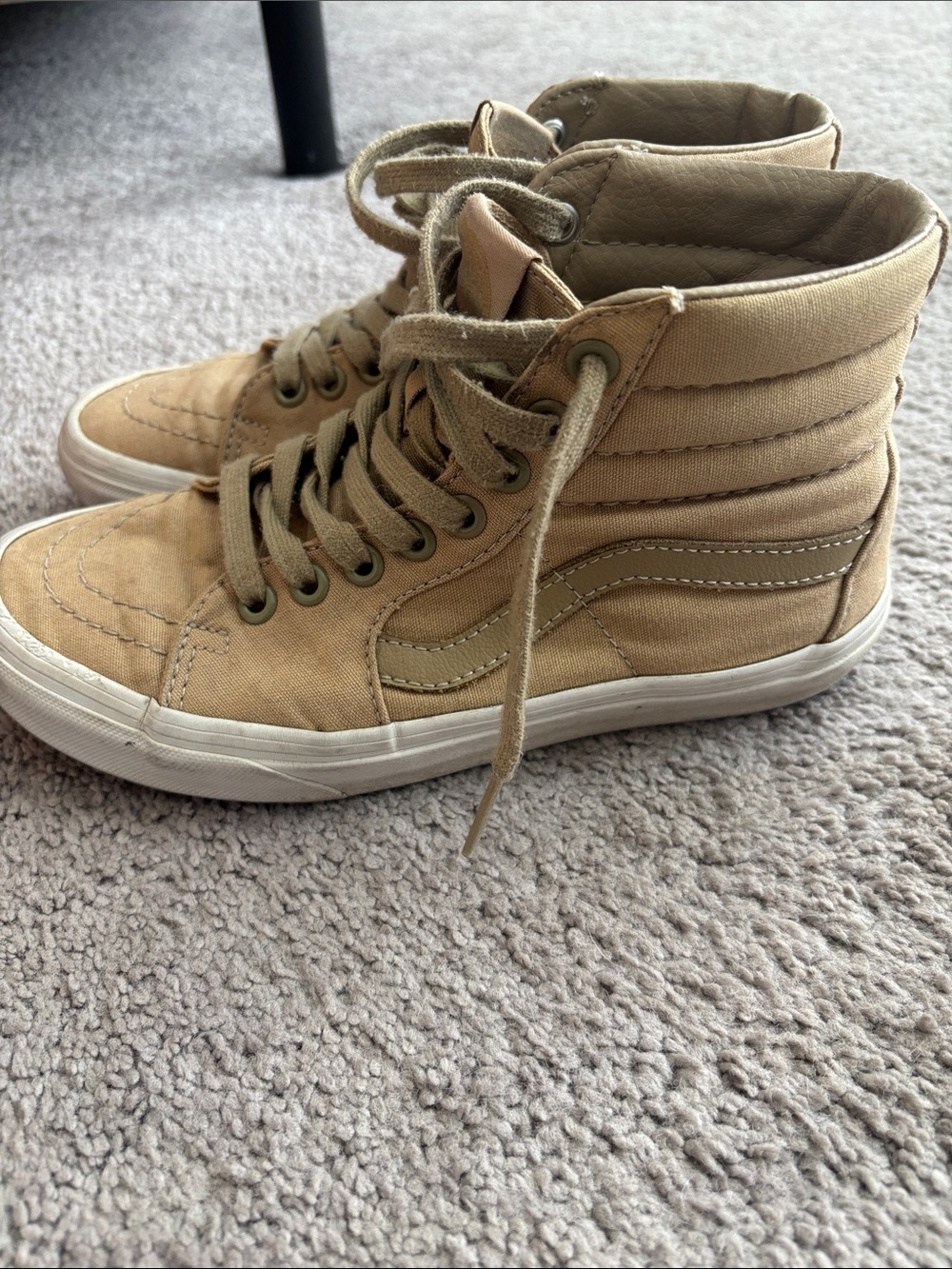 Vans Womens High-Top Sneakers in Tan Canvas